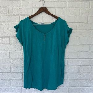 Motherhood Maternity green v neck cotton t-shirt size S
